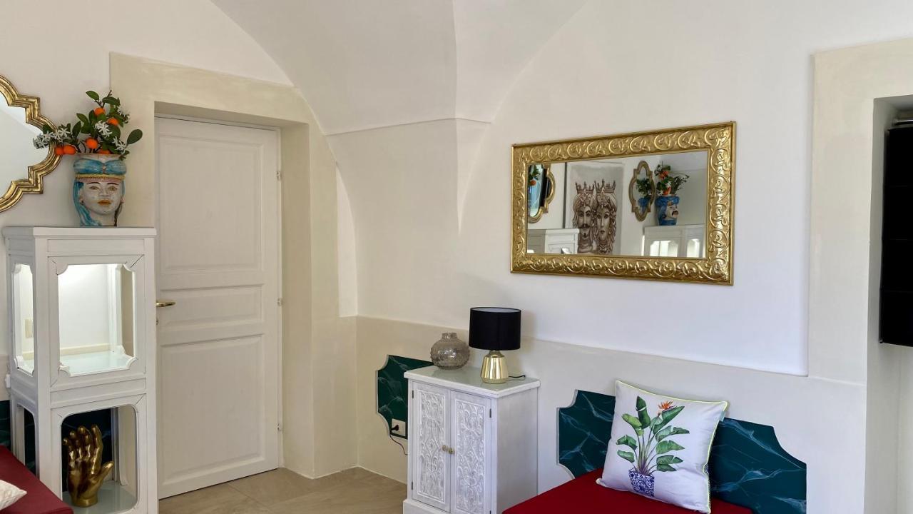 I Saraceni Bed & Breakfast Catania Bagian luar foto