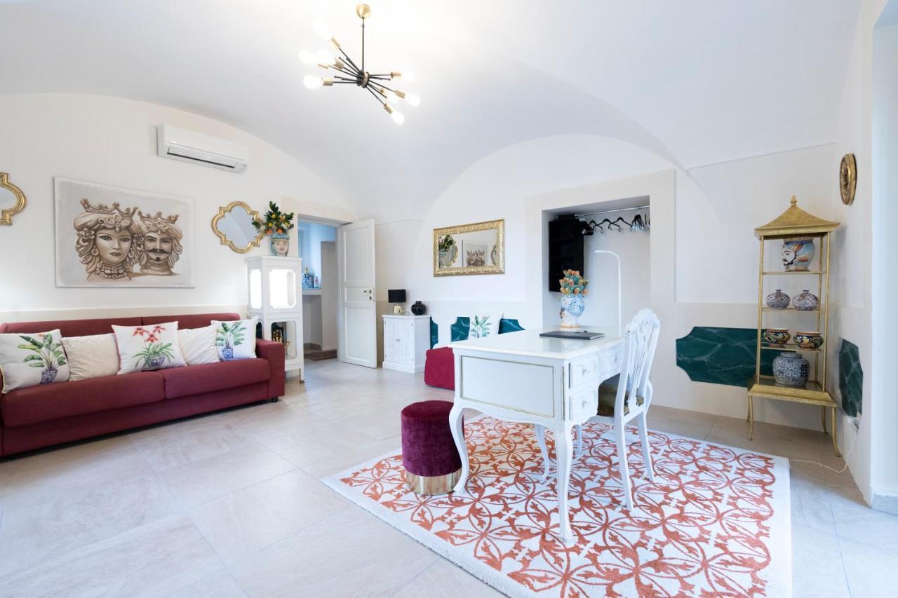 I Saraceni Bed & Breakfast Catania Bagian luar foto