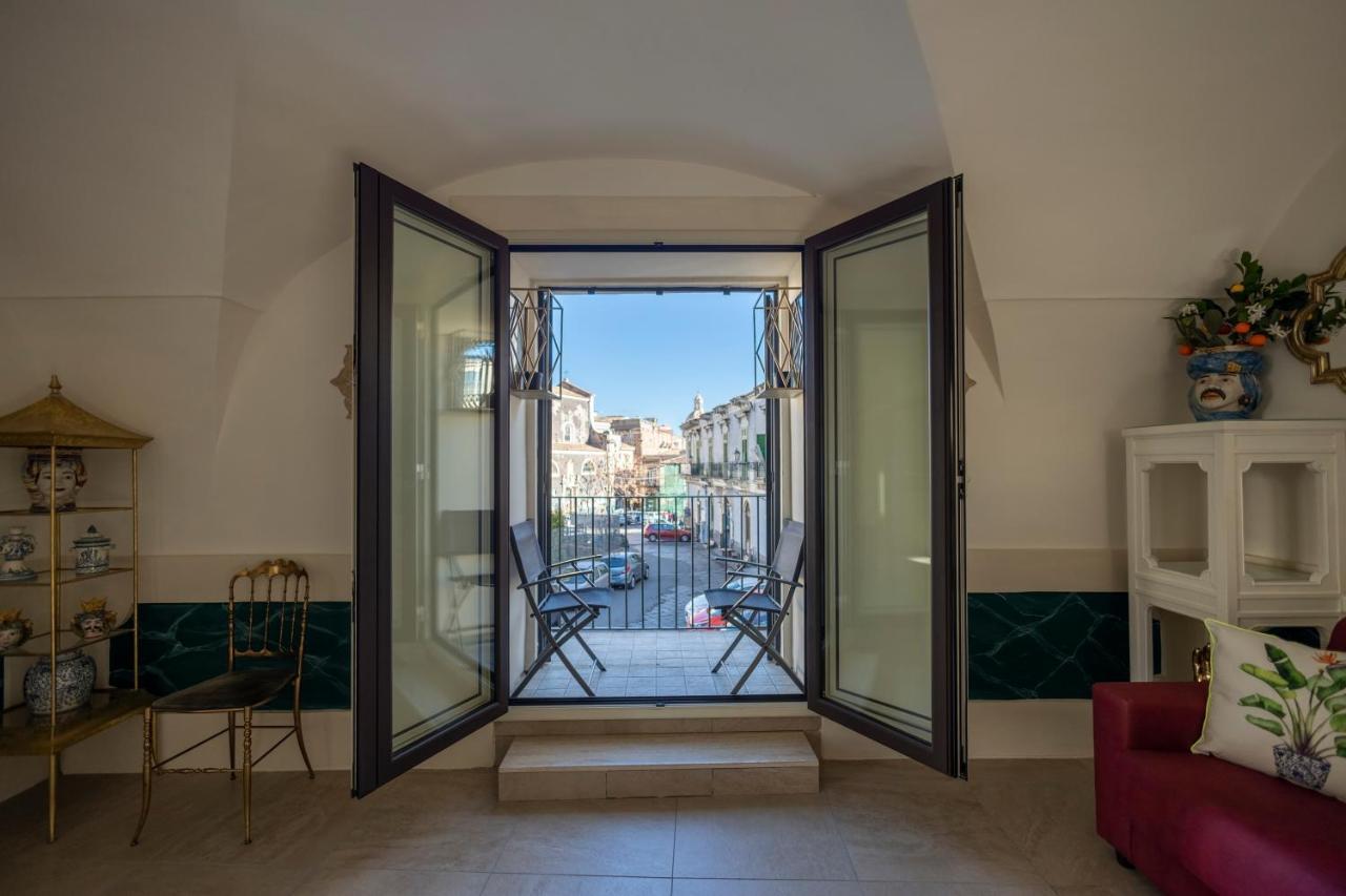 I Saraceni Bed & Breakfast Catania Bagian luar foto